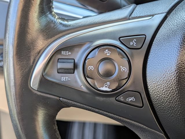 Used 2018 Buick Enclave Premium w/ Experience Buick Package FWD image 21
