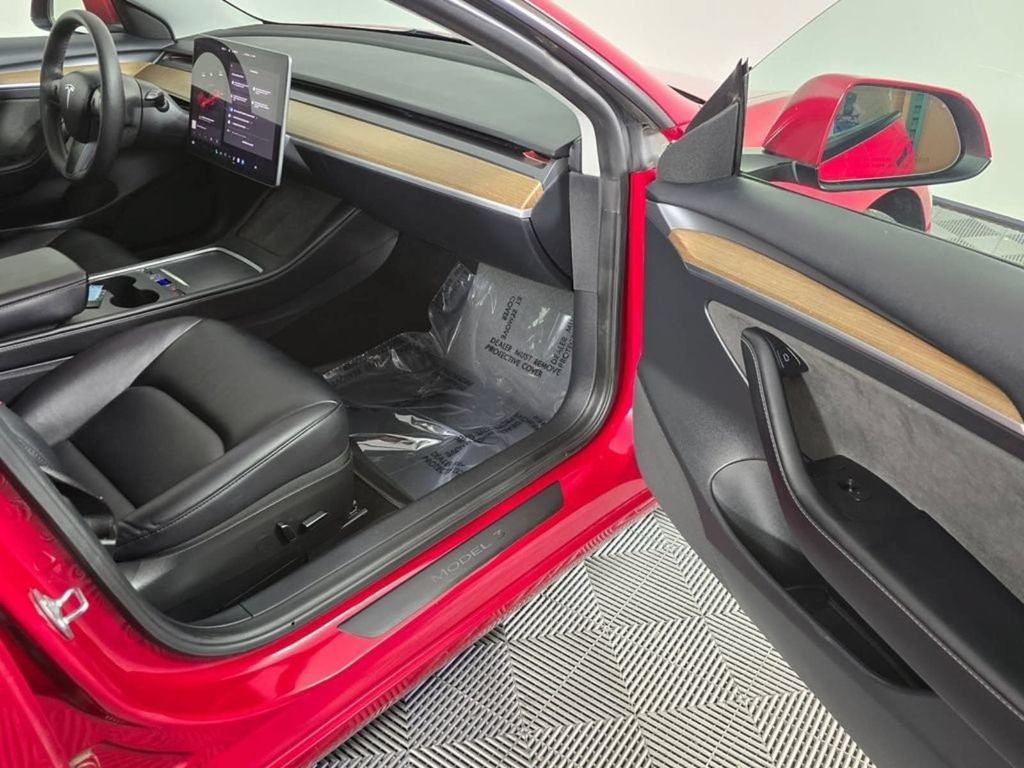 Used 2023 Tesla Model 3 Standard Range RWD image 12