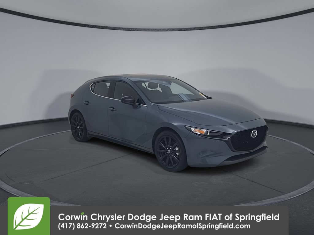 Used 2026 MAZDA MAZDA3 Carbon AWD/4WD image 3