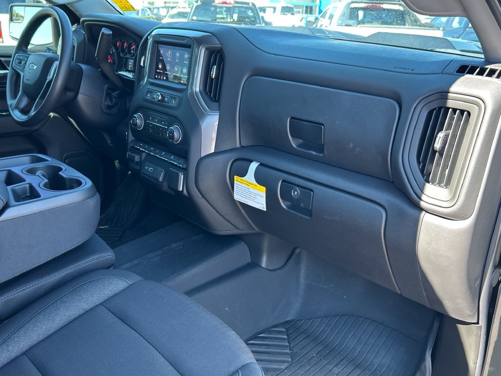 New 2026 Chevrolet Silverado 1500 Custom Trail Boss w/ LPO, Dark Essentials Package AWD/4WD image 8