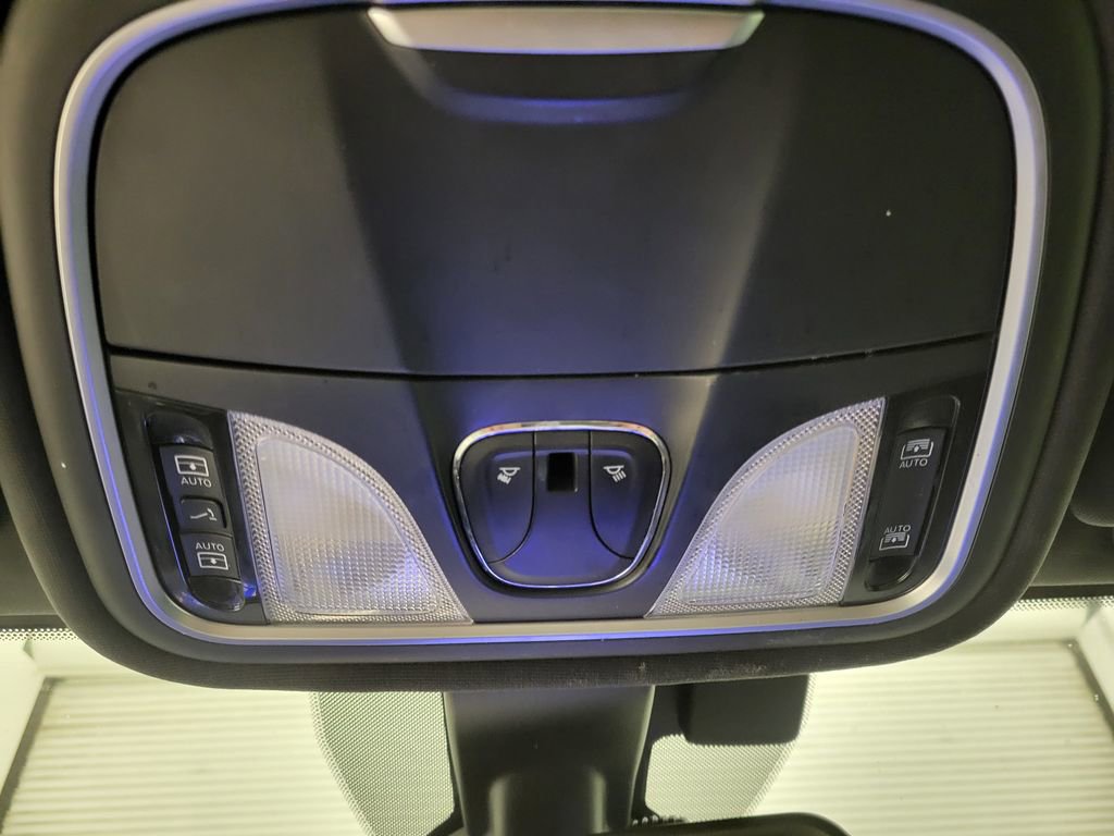 Used 2016 Chrysler 200 S w/ Navigation & Sound Group I image 12