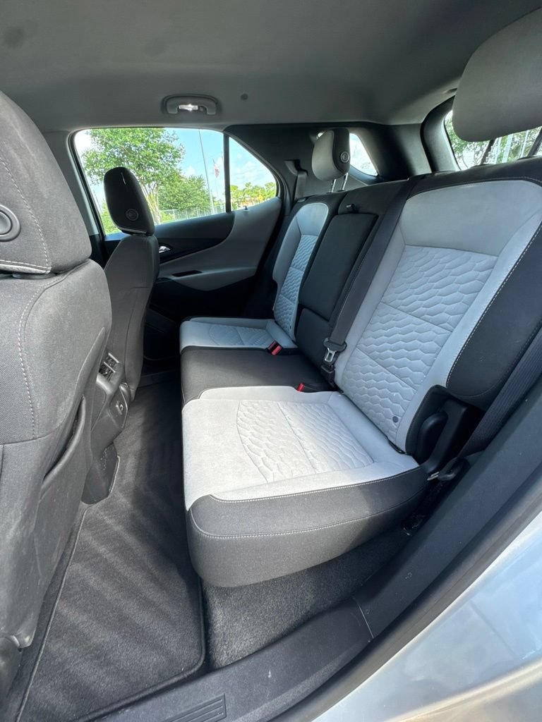 Used 2020 Chevrolet Equinox LS FWD image 7