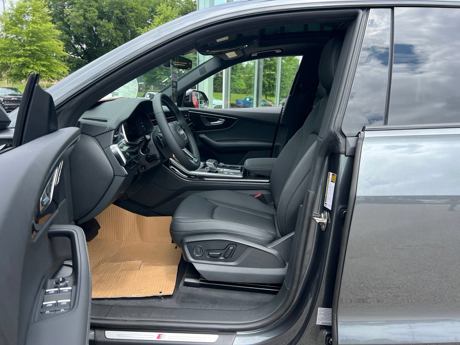 New 2026 Audi Q8 Premium Plus AWD/4WD image 25