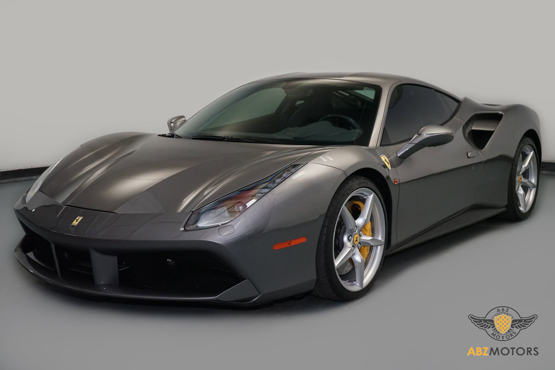Used 2016 Ferrari 488 GTB image 3