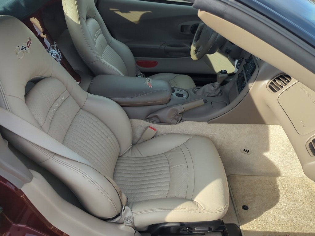 Used 2003 Chevrolet Corvette Convertible w/ Preferred Equipment Group1 image 31