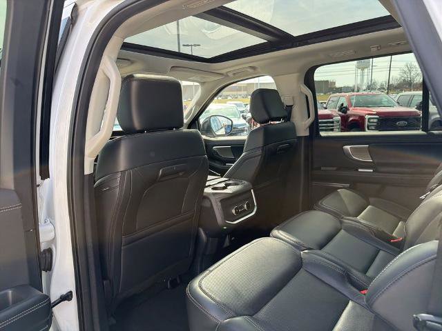 Certified 2025 Ford Expedition Max Platinum image 13