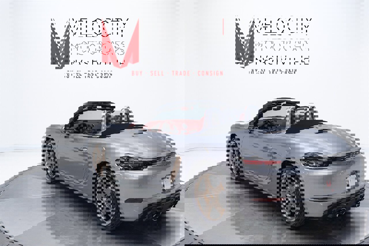 Used 2022 Porsche 718 Boxster image 16