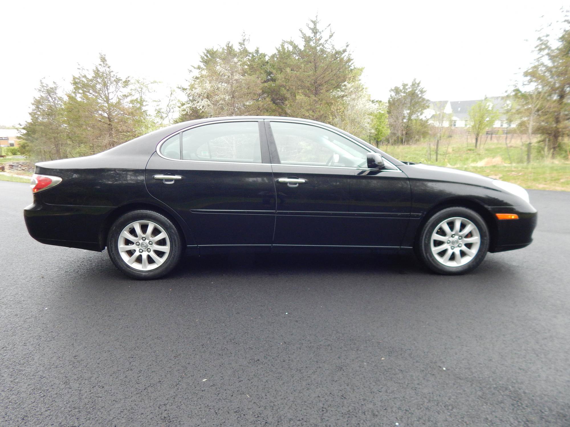 Used 2003 Lexus ES 330 FWD image 7