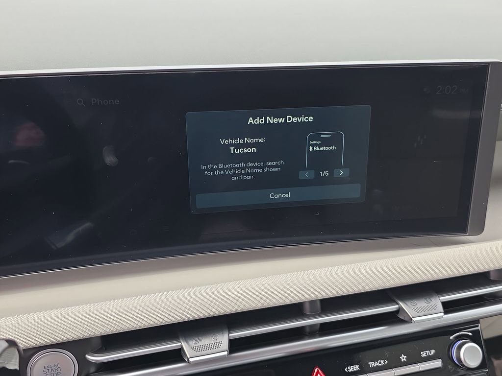 New 2025 Hyundai Tucson Limited image 32