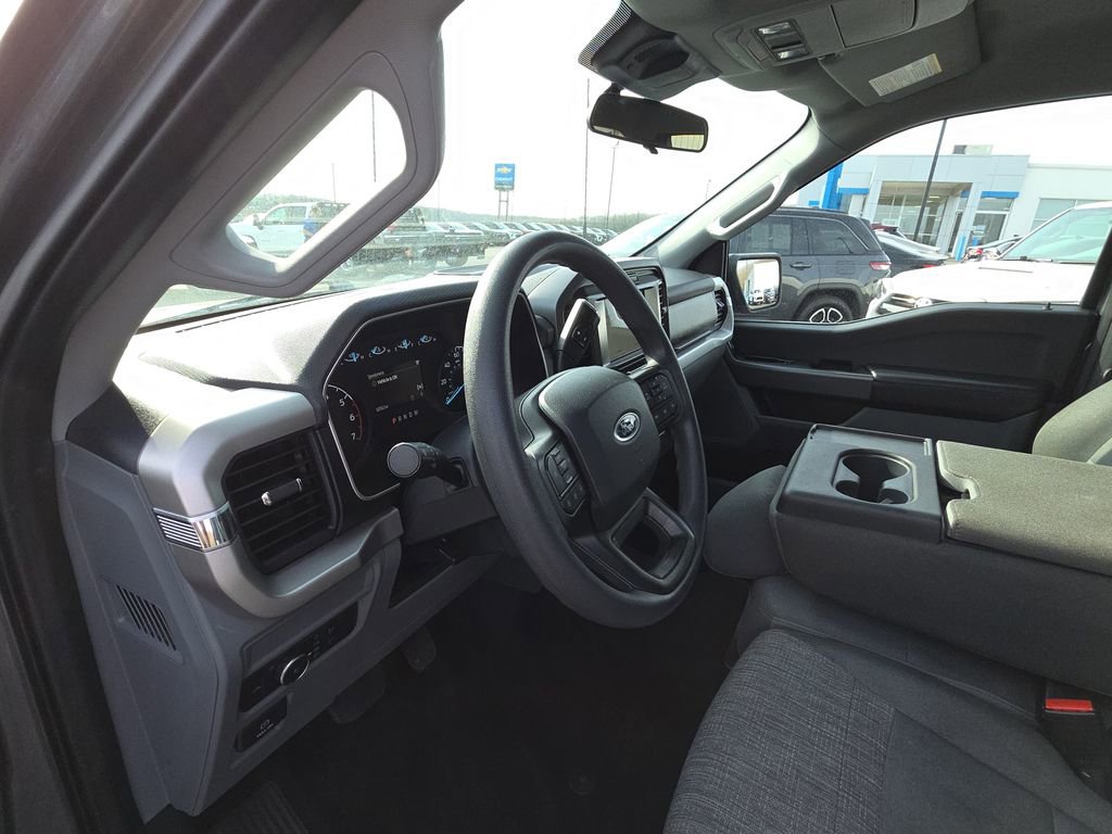 Used 2022 Ford F150 XLT image 15