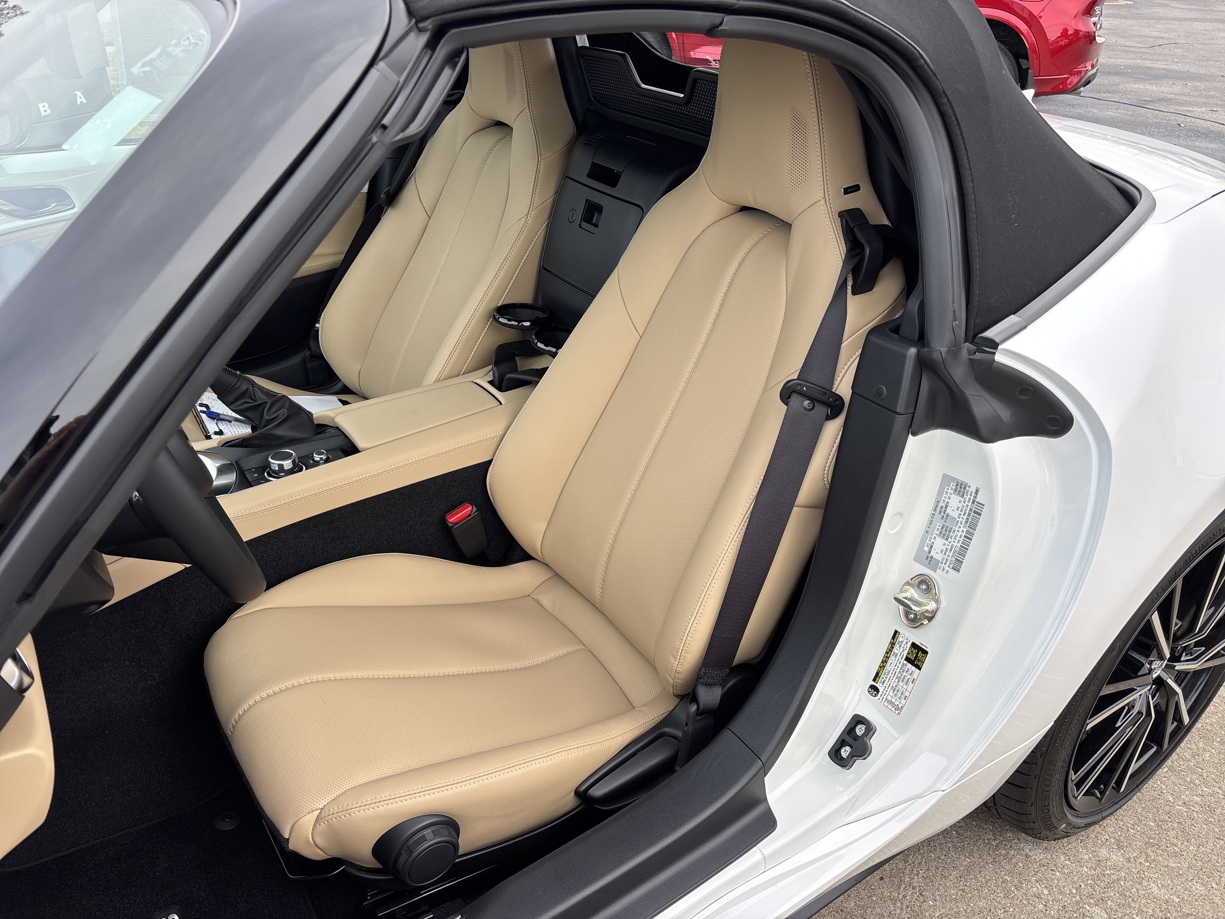 New 2025 MAZDA MX-5 Miata Grand Touring image 16