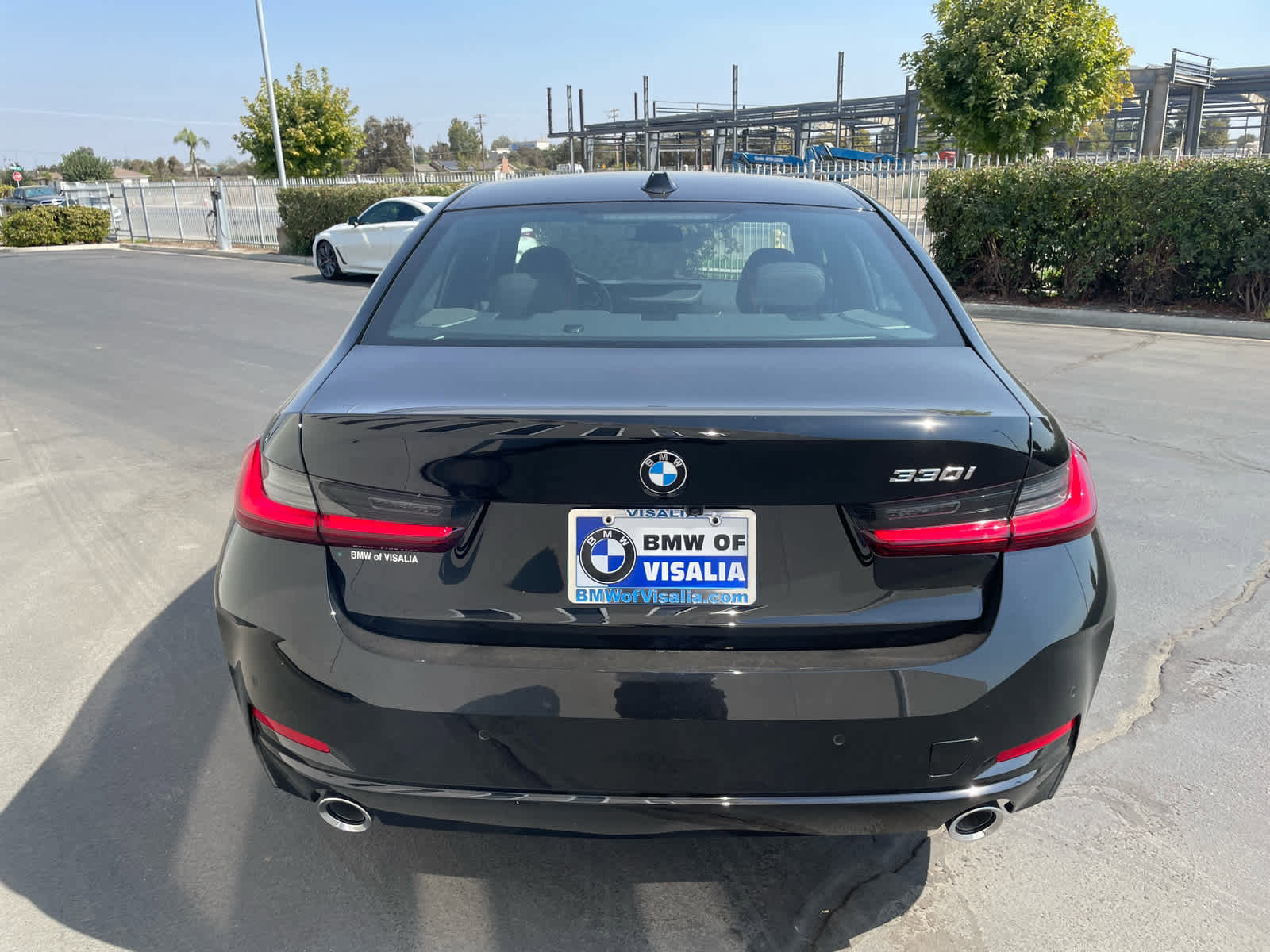 New 2025 BMW 330i Sedan w/ Convenience Package image 4