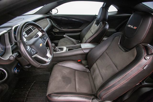 Used 2012 Chevrolet Camaro ZL1 image 18