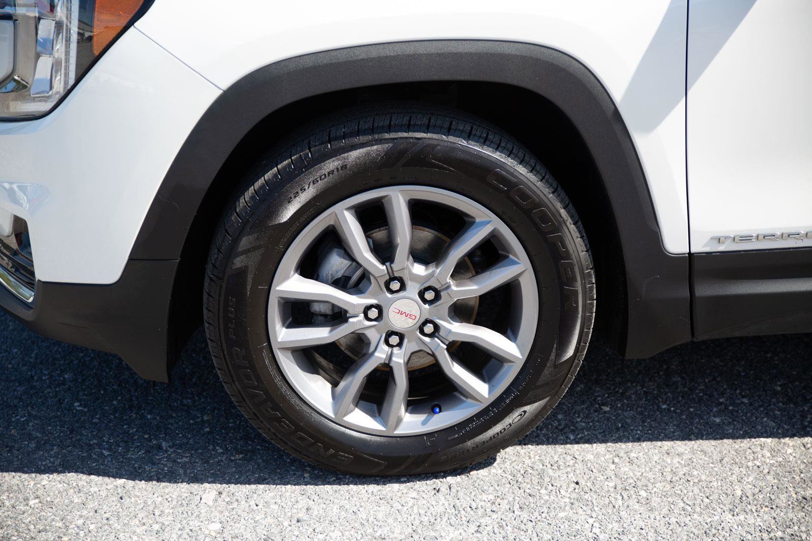 Used 2022 GMC Terrain SLT image 9