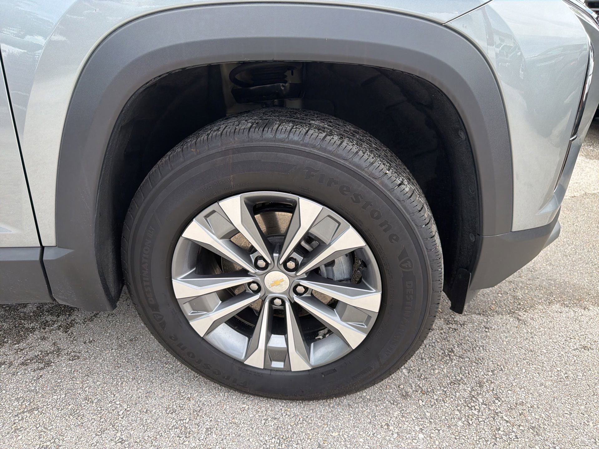 Used 2026 Chevrolet Equinox LT w/ Convenience Package II FWD image 12