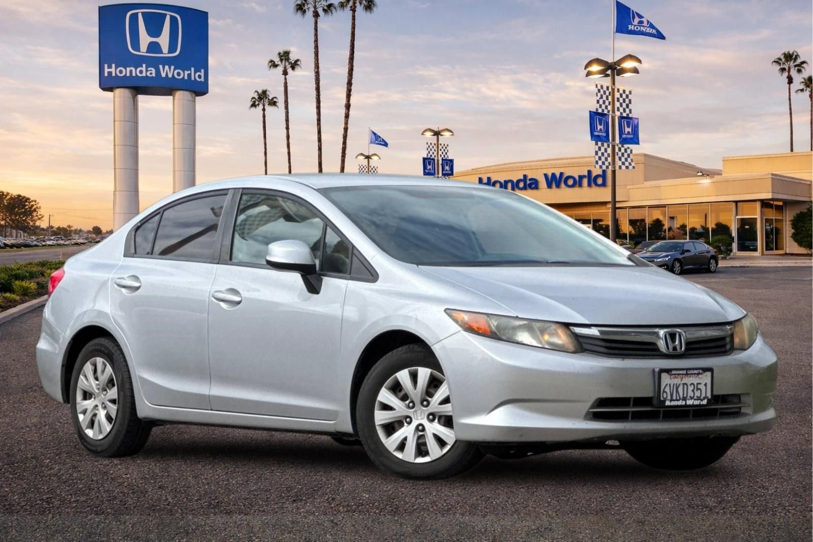 Used 2012 Honda Civic LX image 2
