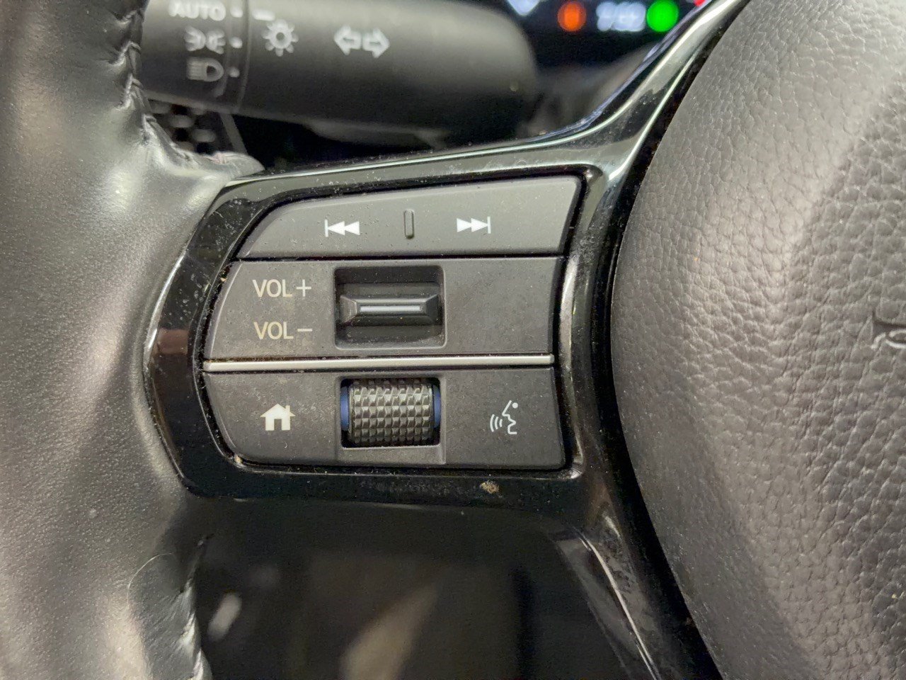 Used 2024 Honda CR-V EX-L image 18