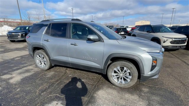 New 2026 Chevrolet Equinox LT w/ Convenience Package II image 3