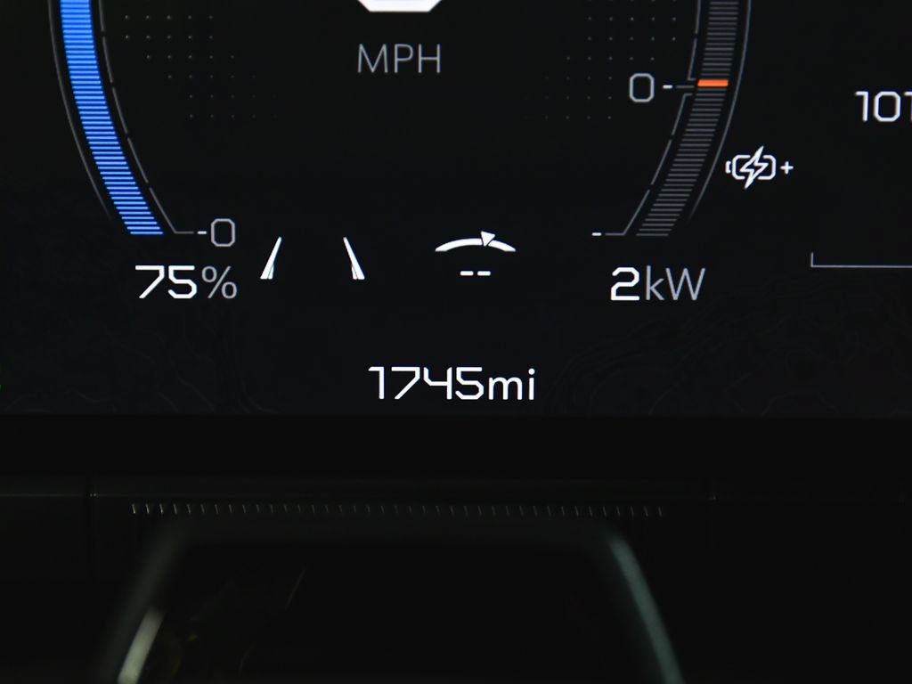 Used 2026 GMC Hummer EV SUV AWD/4WD image 20