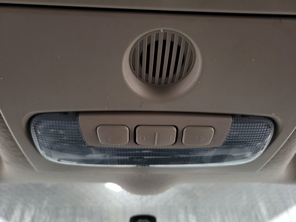 Used 2016 Ford Fiesta SE w/ Equipment Group 201A image 21