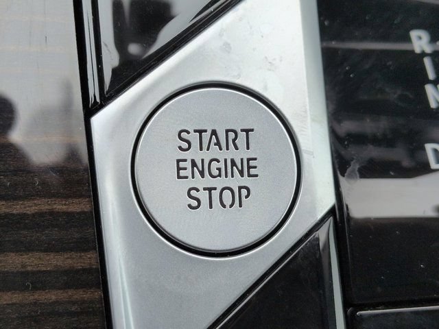 Used 2024 BMW X7 xDrive40i AWD/4WD image 30