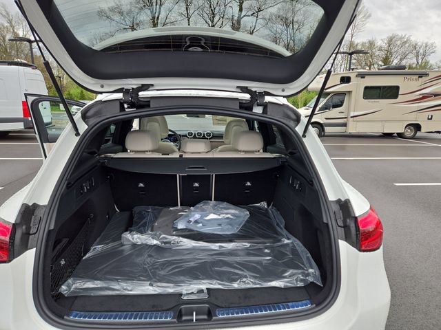 New 2026 Mercedes-Benz GLC 300 4MATIC image 31