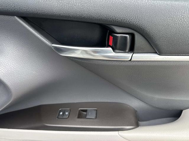 Used 2022 Toyota Camry LE FWD image 15