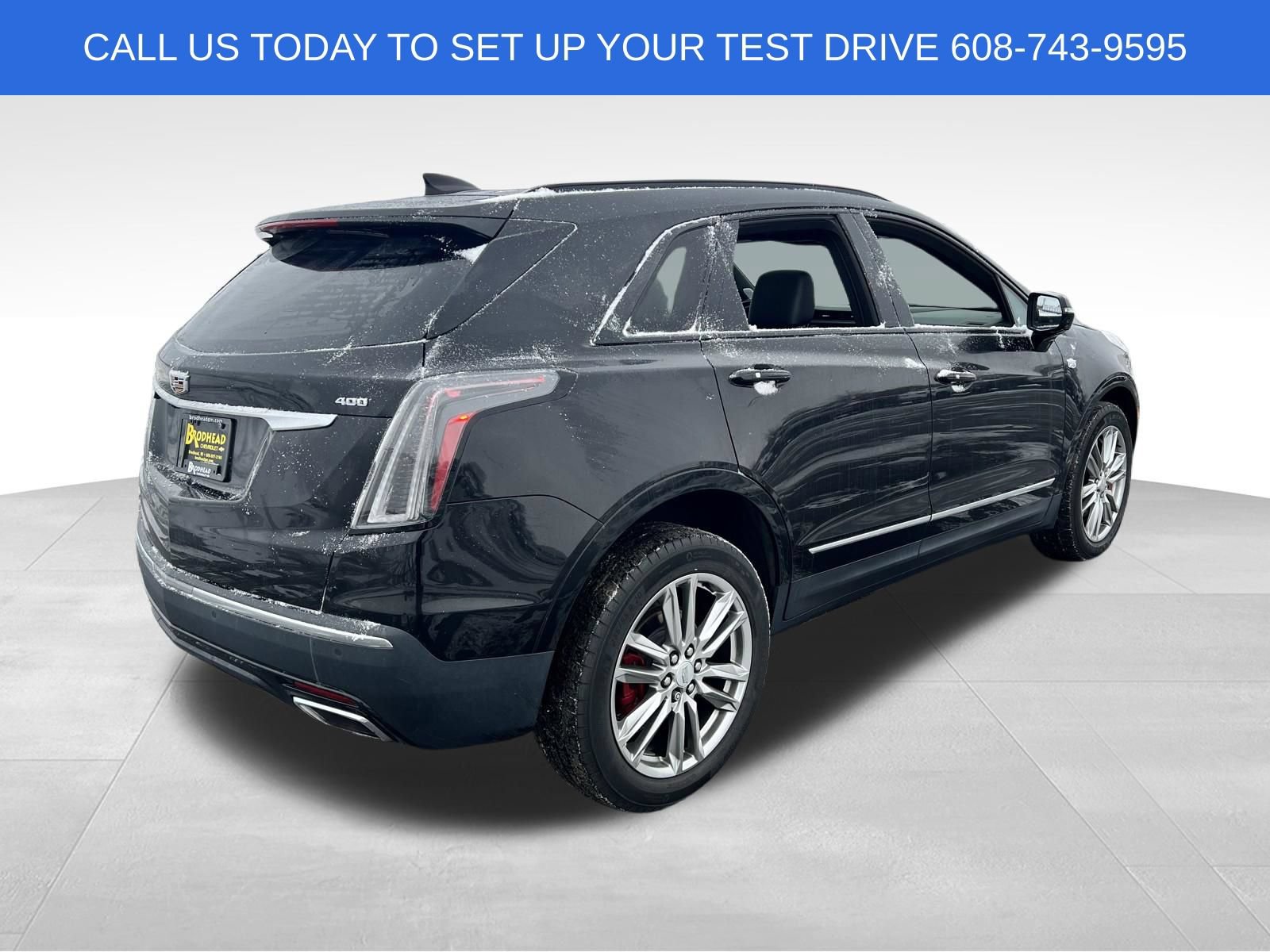 Used 2022 Cadillac XT5 Sportv AWD/4WD image 3