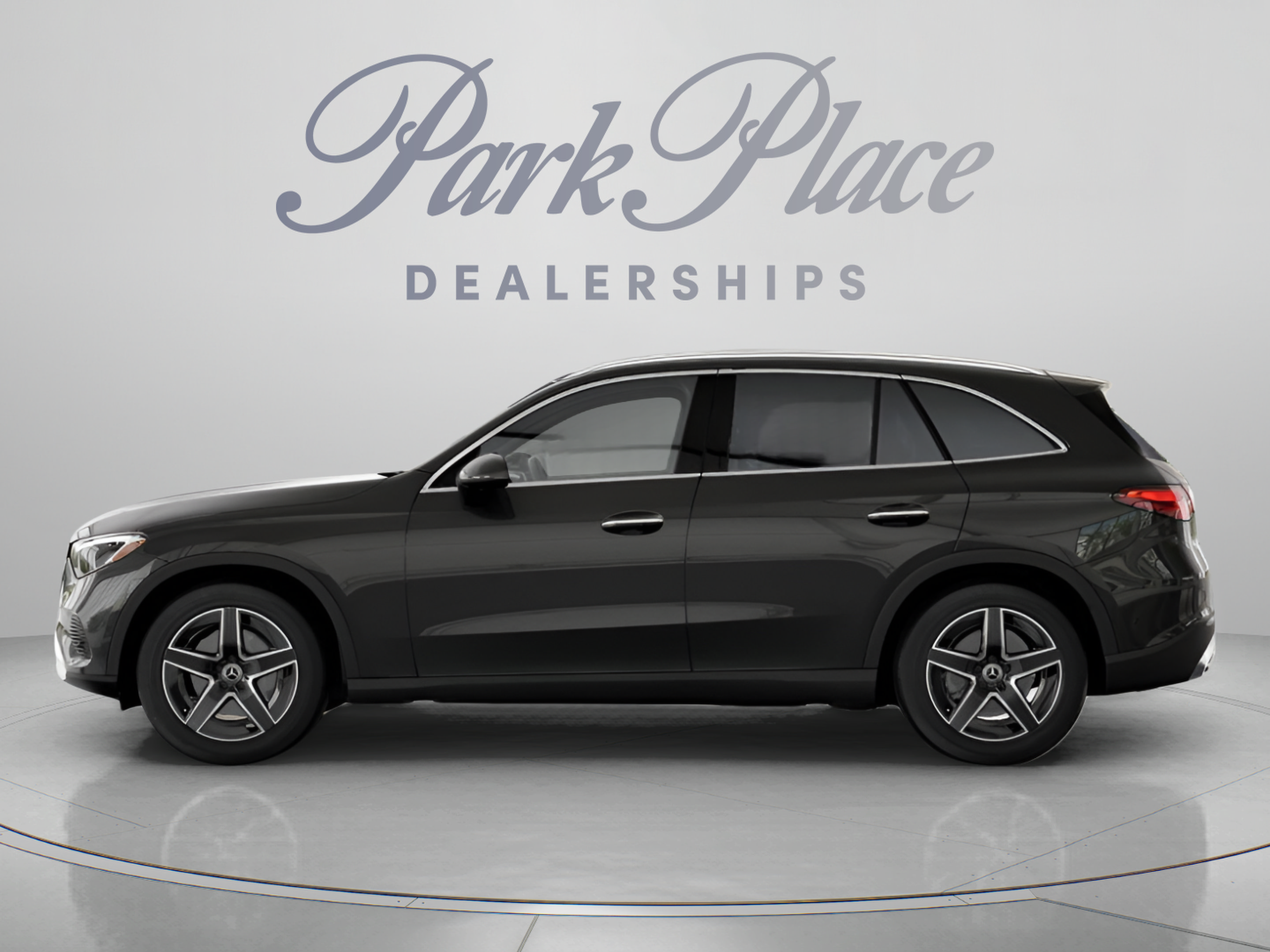 Used 2026 Mercedes-Benz GLC 300 image 7