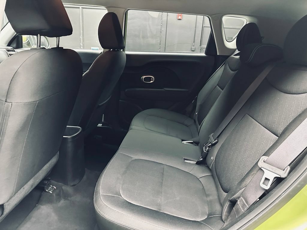Used 2014 Kia Soul FWD image 20