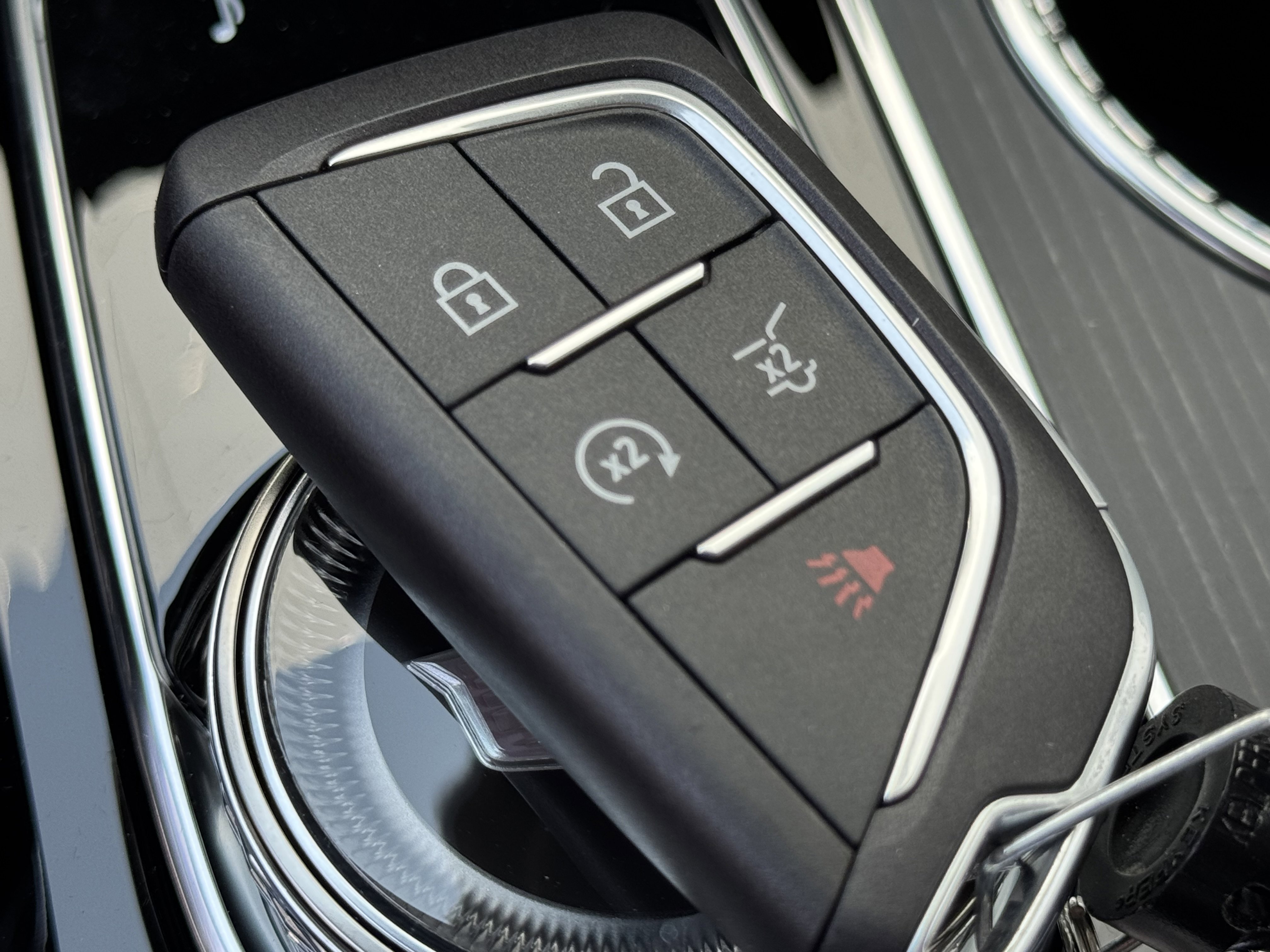 New 2025 Cadillac Lyriq Sport image 33