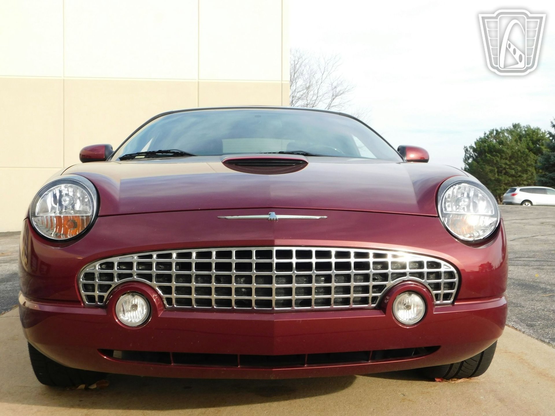 Used 2004 Ford Thunderbird image 26
