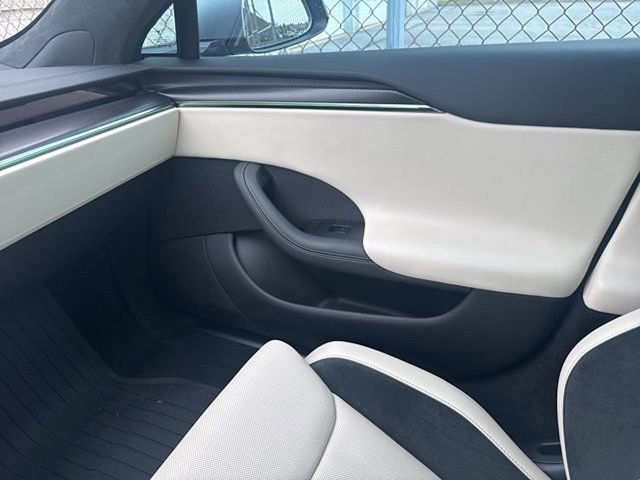 Used 2026 Tesla Model S Plaid image 16