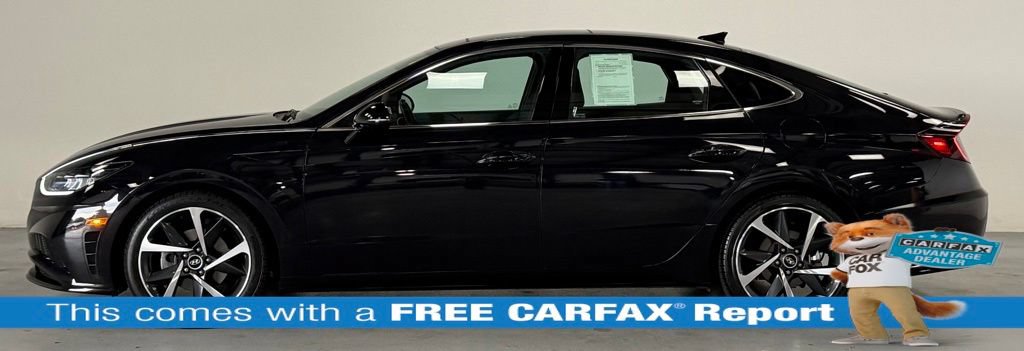 Used 2023 Hyundai Sonata SEL Plus FWD image 2