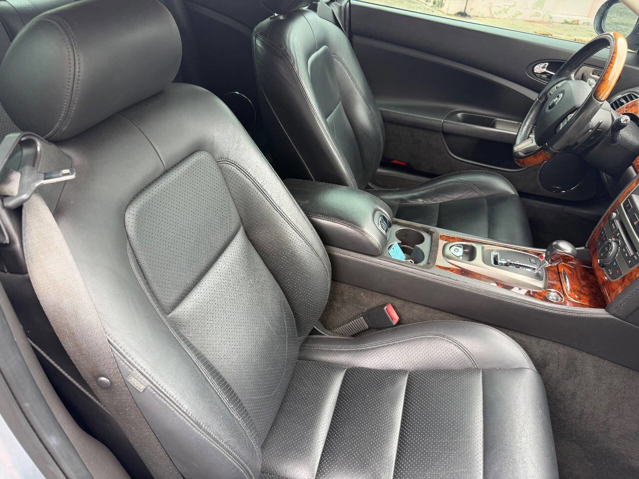 Used 2007 Jaguar XK Coupe RWD image 10