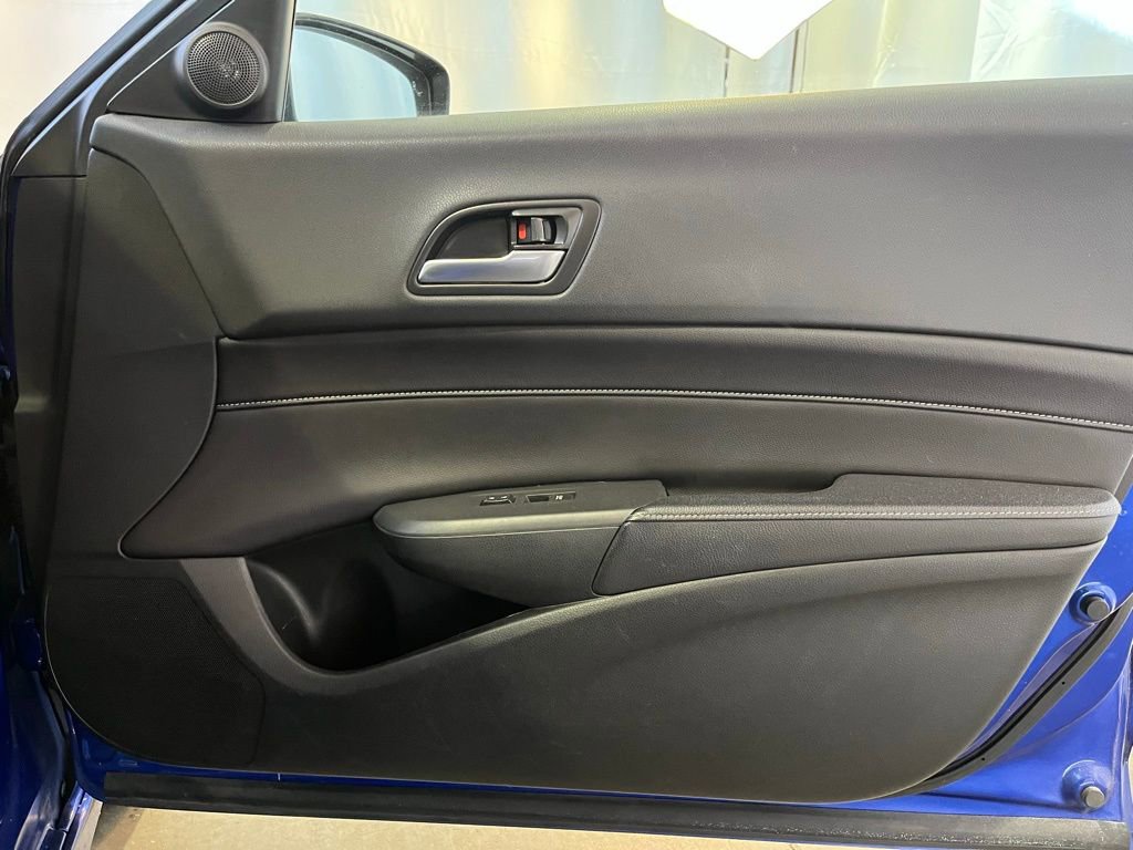 Used 2020 Acura ILX Technology & A-Spec Packages image 11