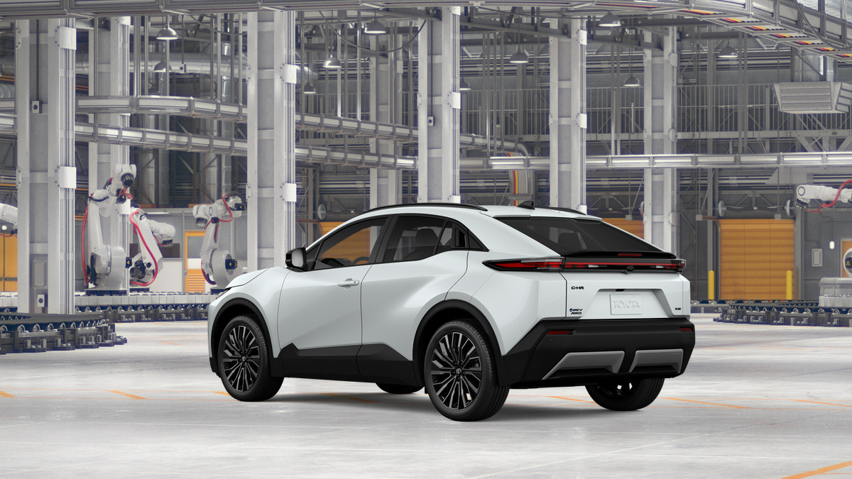 New 2027 Toyota C-HR AWD/4WD image 6