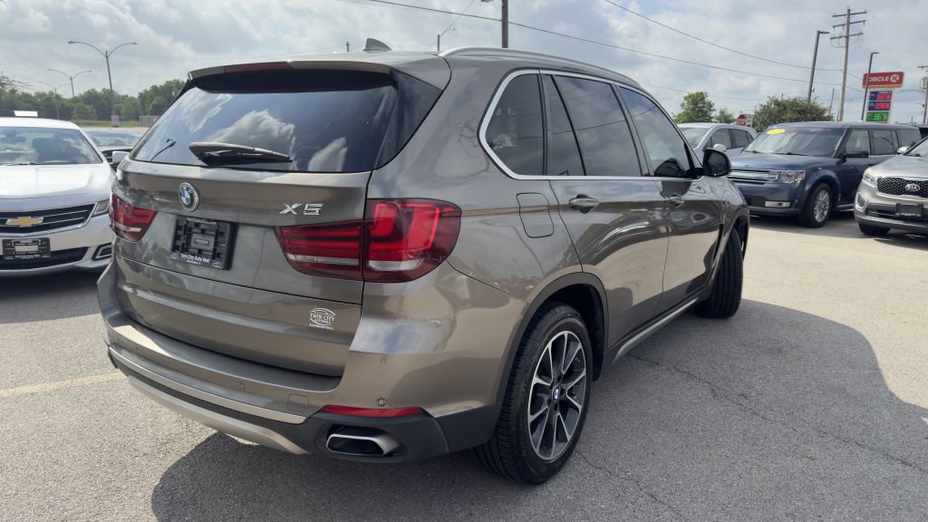 Used 2018 BMW X5 sDrive35i RWD image 7