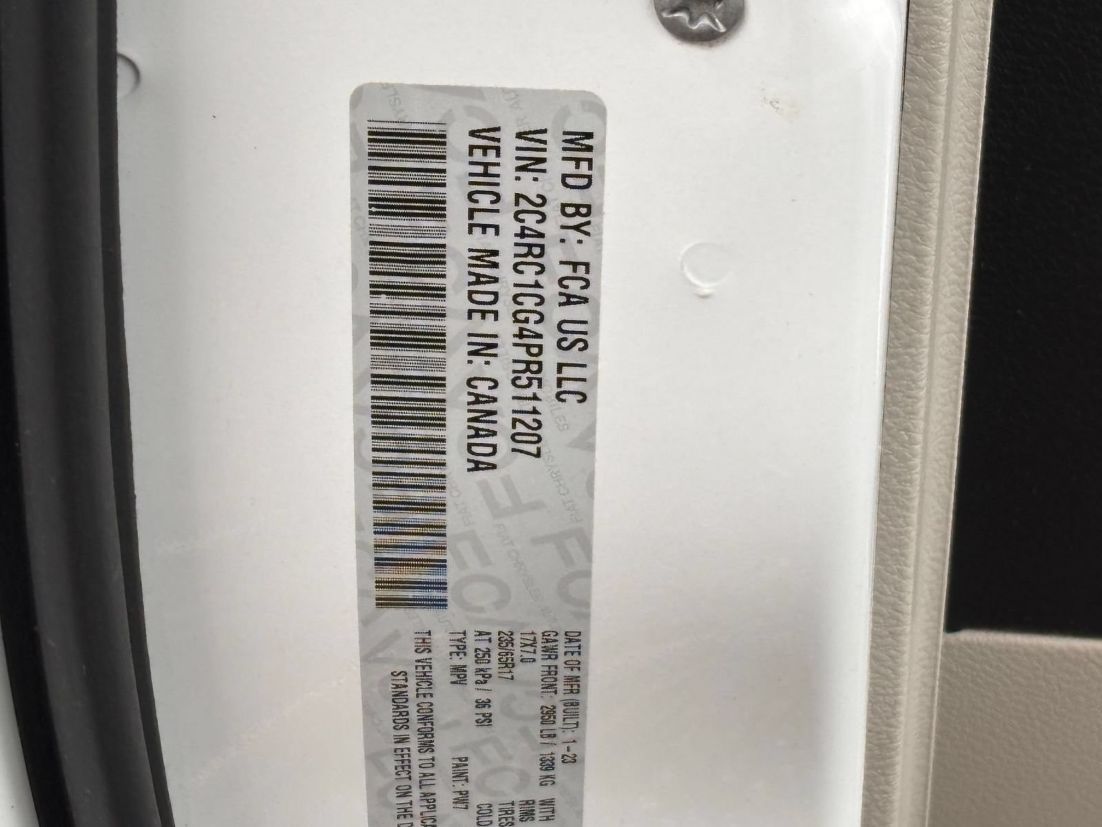 Used 2023 Chrysler Voyager LX FWD image 14