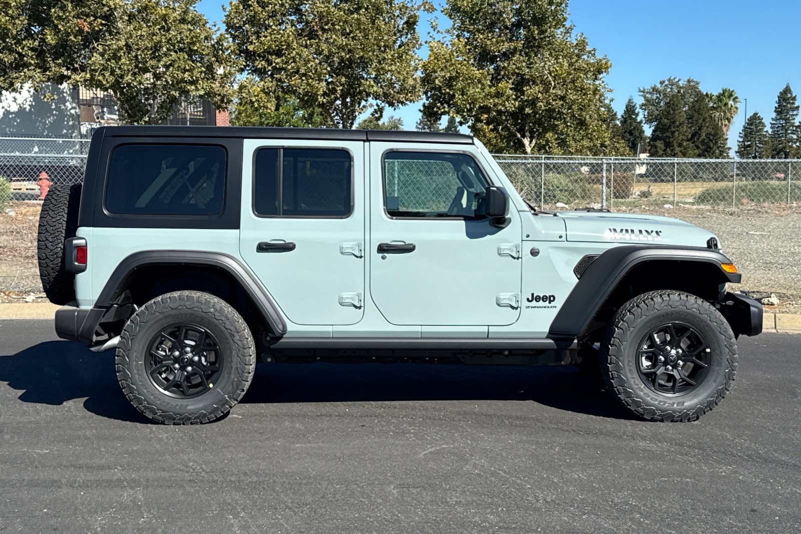 New 2026 Jeep Wrangler Unlimited Sport AWD/4WD image 2