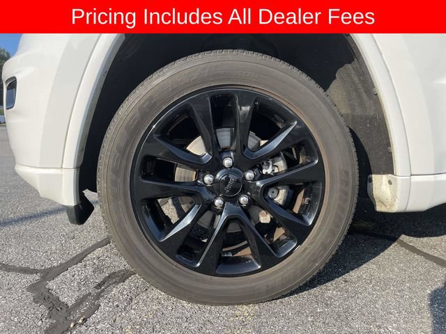 Used 2019 Jeep Grand Cherokee Altitude AWD/4WD image 9