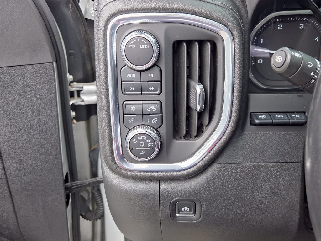 Certified 2023 GMC Sierra 2500 Denali w/ Denali Ultimate Package AWD/4WD image 30