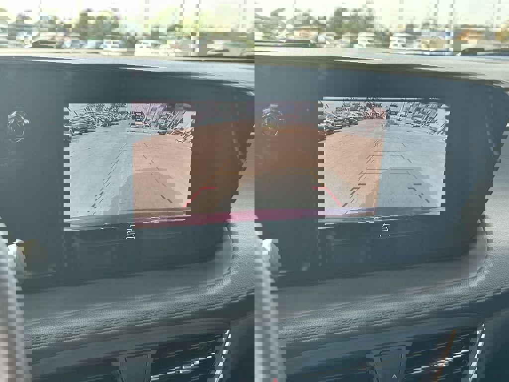 Certified 2024 Buick Encore GX Avenir image 14