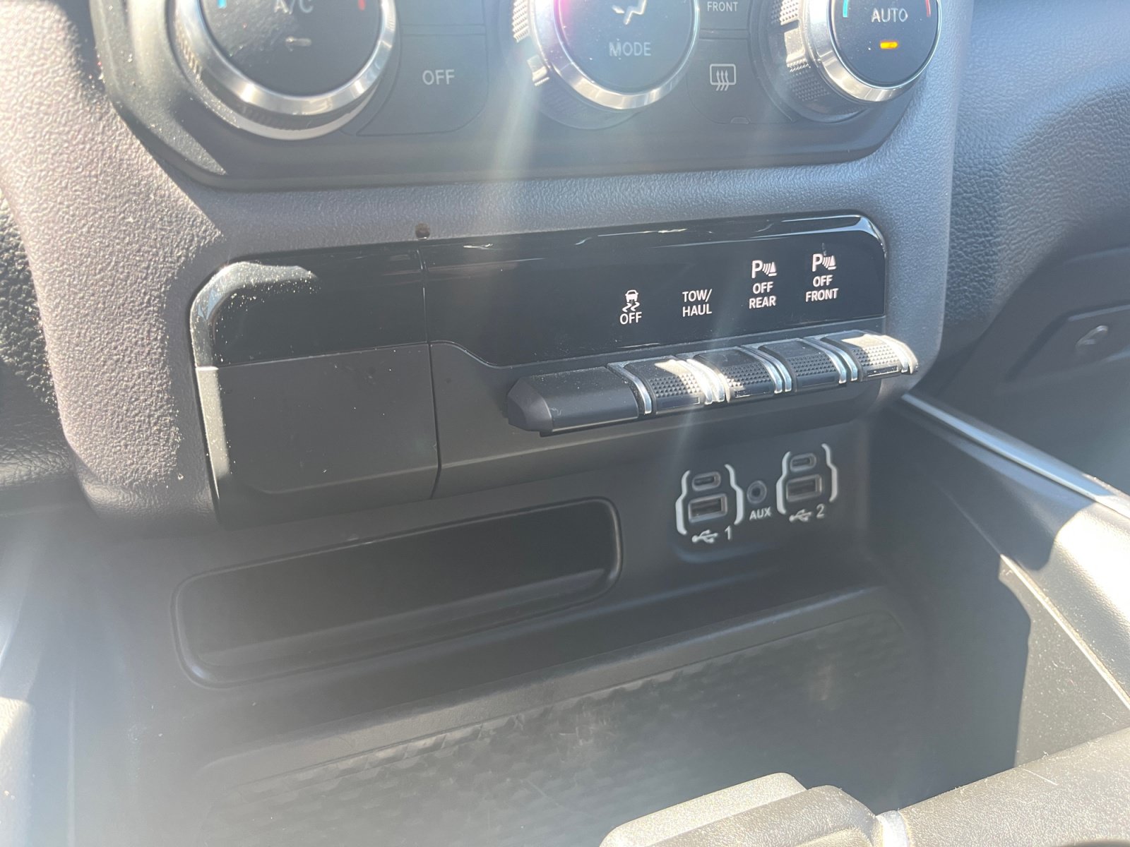 Used 2022 RAM 1500 Big Horn RWD image 26