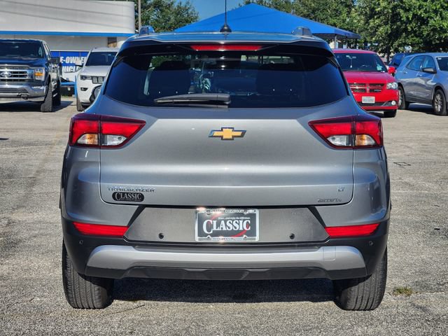 Used 2026 Chevrolet TrailBlazer LT w/ LT Cold Weather Package FWD image 6