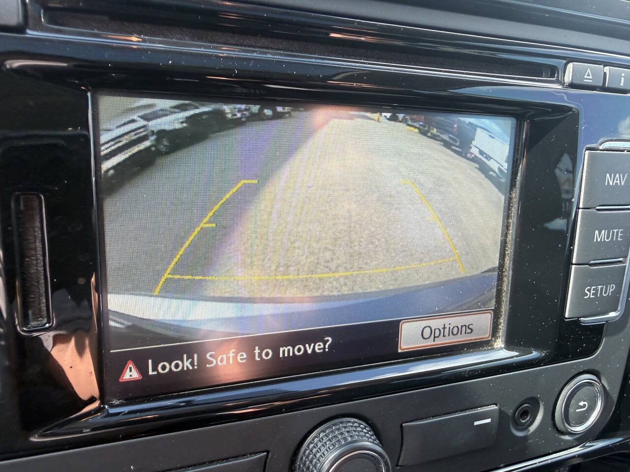 Used 2015 Volkswagen Jetta TDI SEL FWD image 28