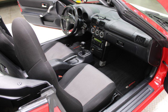 Used 2001 Toyota MR2 image 8