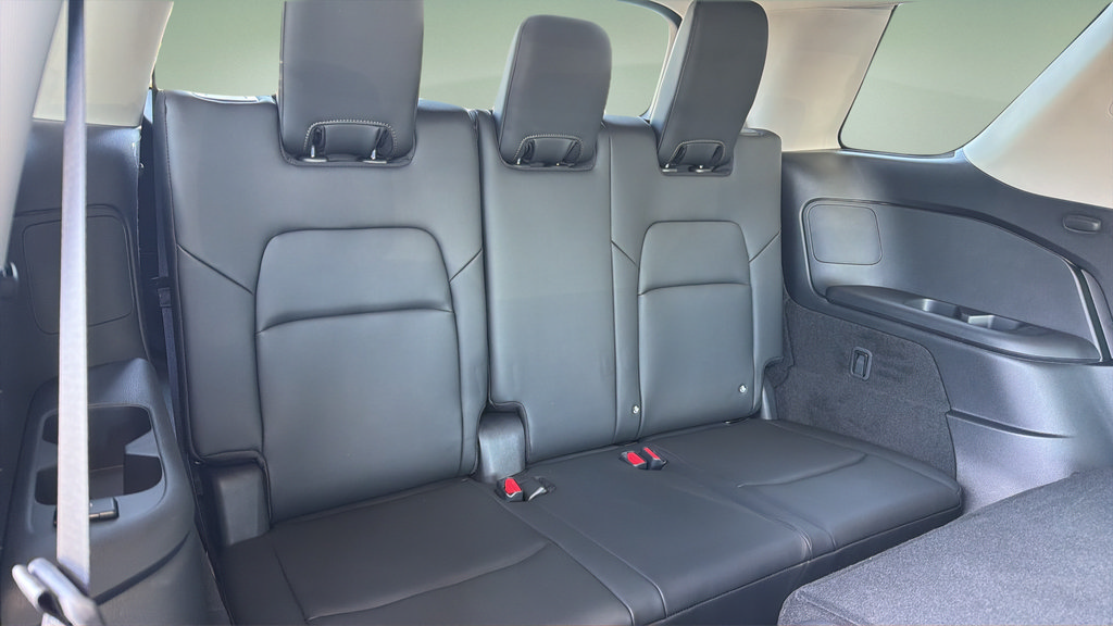 New 2026 Nissan Pathfinder SL AWD/4WD image 16