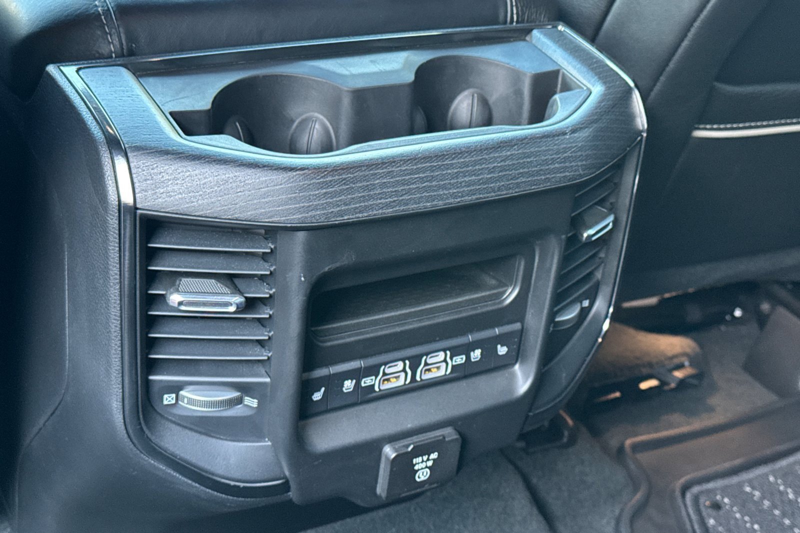 Used 2023 RAM 1500 Limited image 15