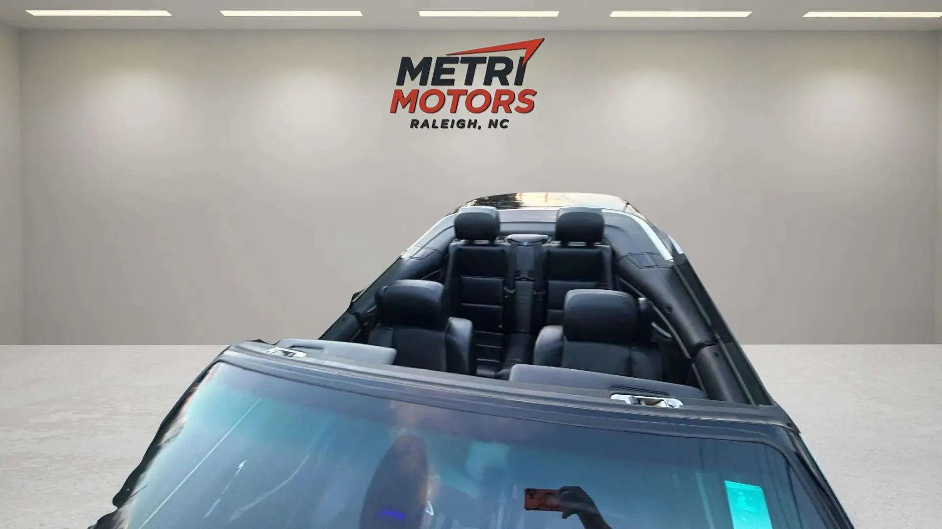 Used 2006 BMW 330Ci Convertible image 12